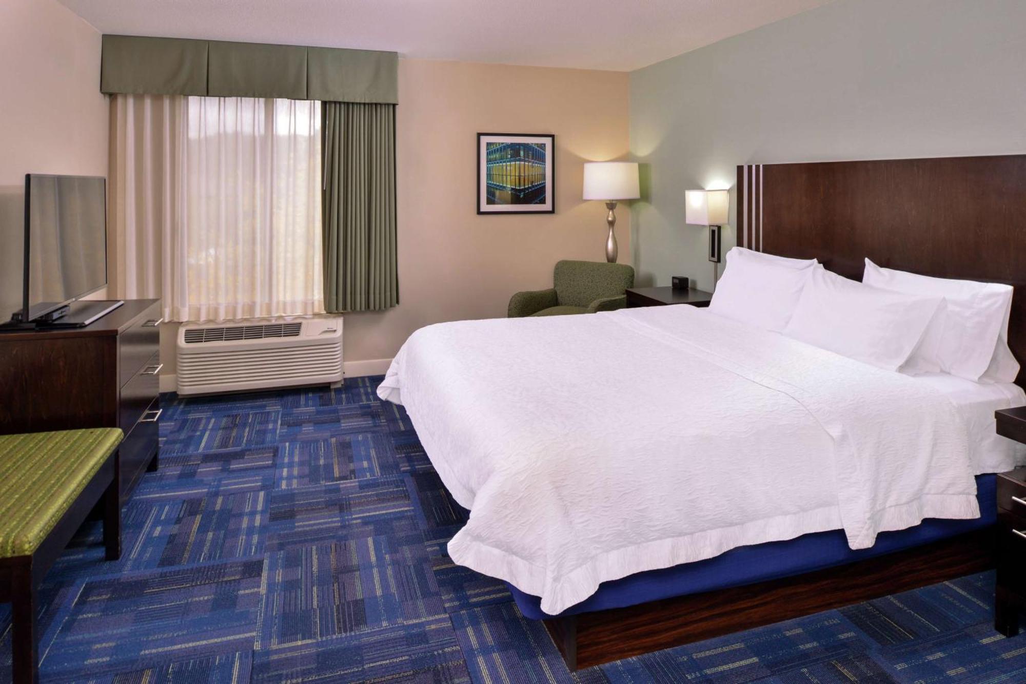 Hampton Inn Eugene Bagian luar foto
