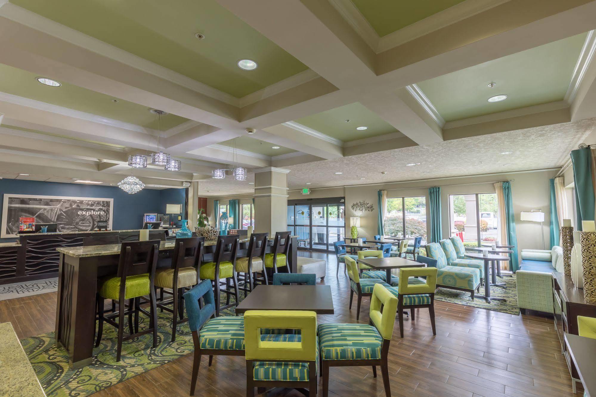 Hampton Inn Eugene Bagian luar foto